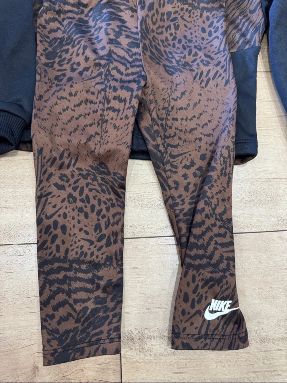Nike Black Jacket with Brown Animal-Print Panels - Picture 3 of 5